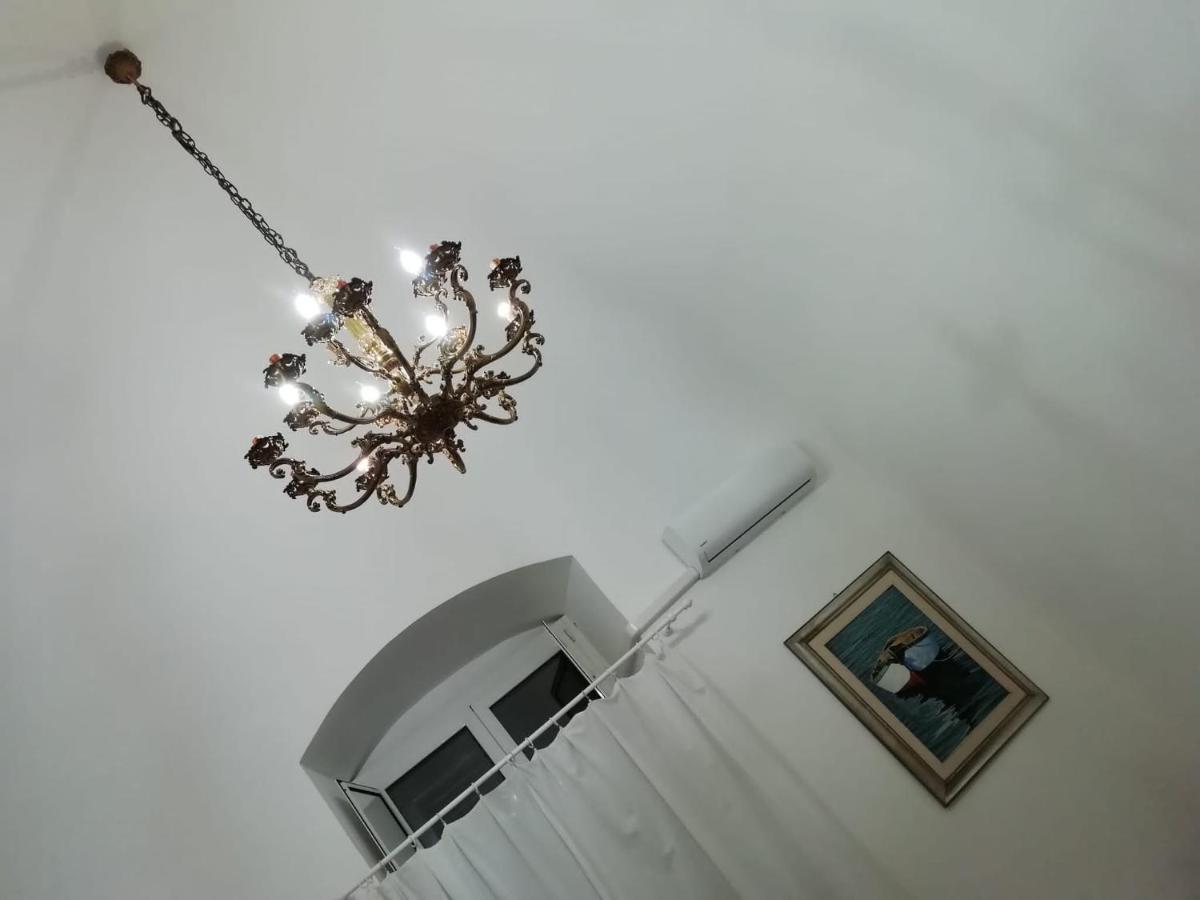 Rosso Quintino Apartment บารี ภายนอก รูปภาพ